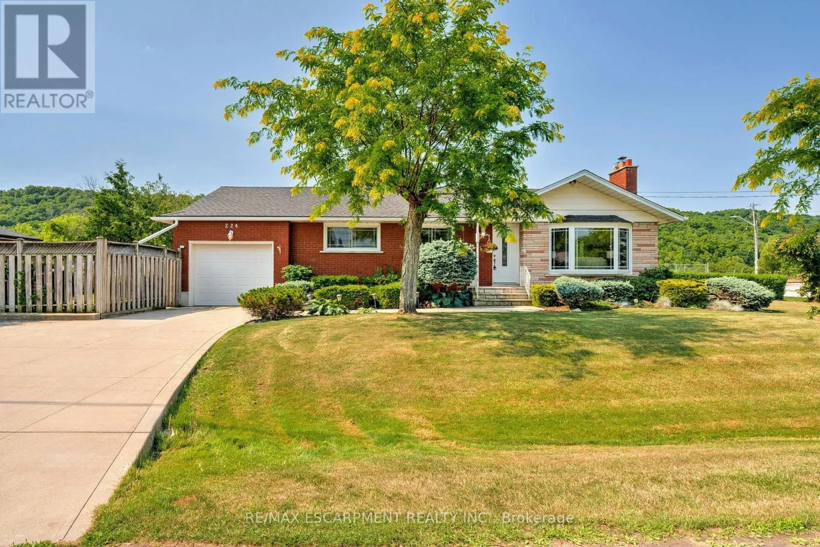 224 GLENHOLME AVENUE