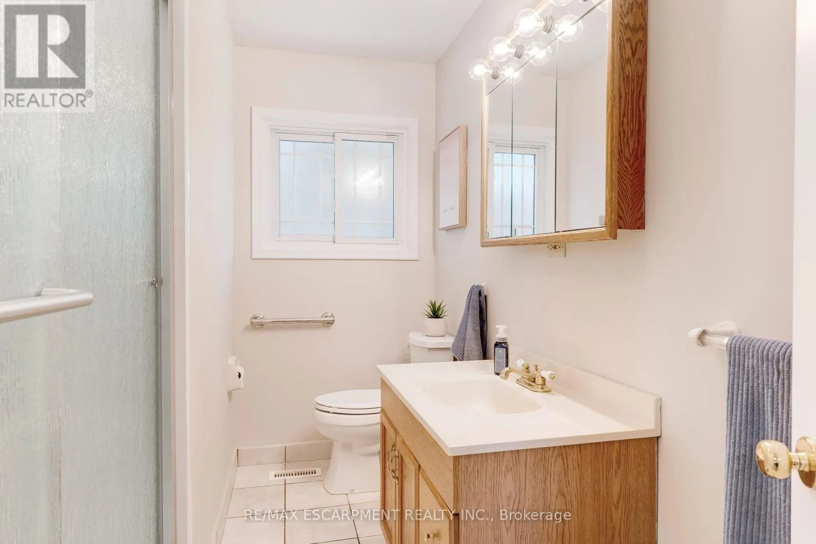 224 GLENHOLME AVENUE