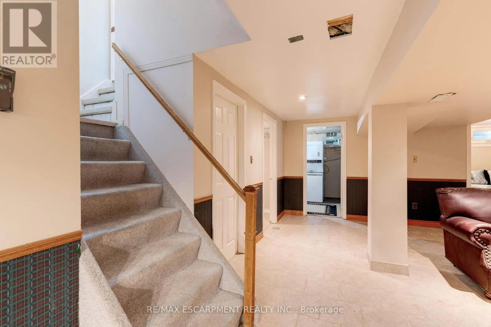 224 GLENHOLME AVENUE