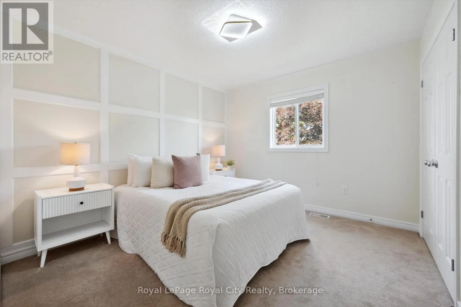 17 - 355 MACALISTER BOULEVARD, #17