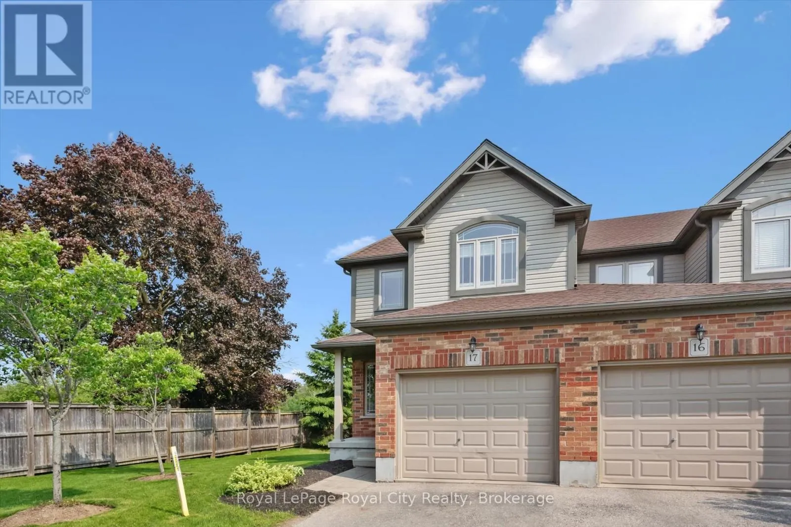 17 - 355 MACALISTER BOULEVARD, #17