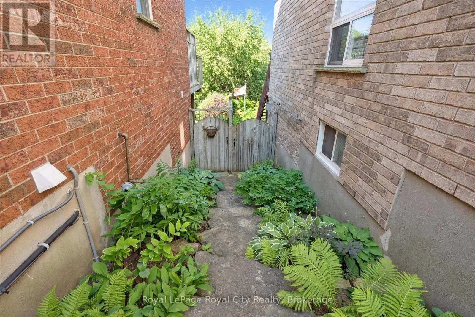 347 STARWOOD DRIVE