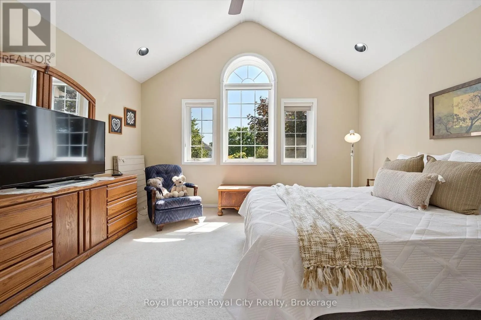 347 STARWOOD DRIVE