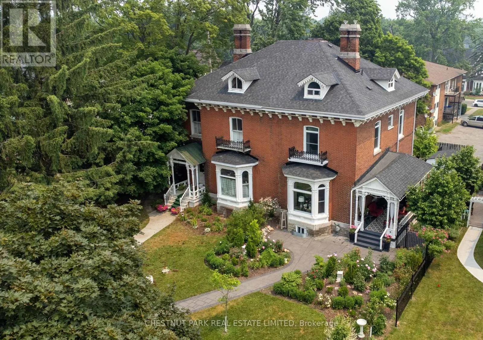 219 CHARLES STREET