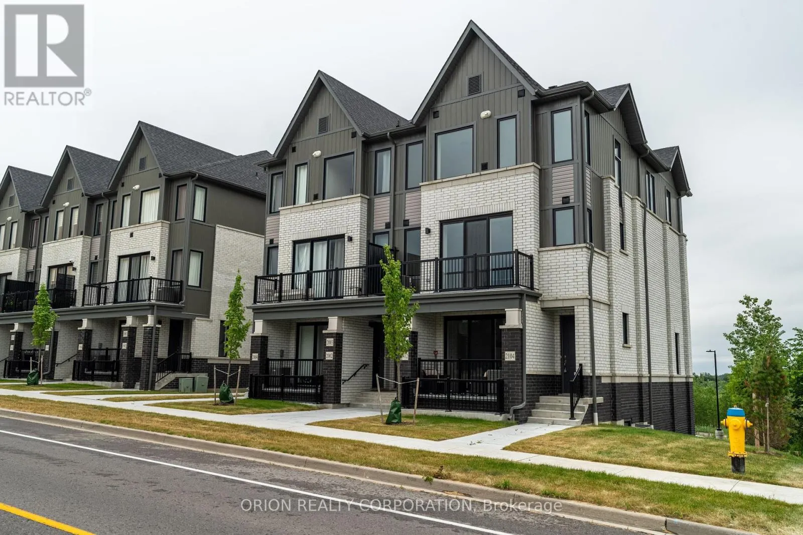 2003 - 160 DENSMORE ROAD