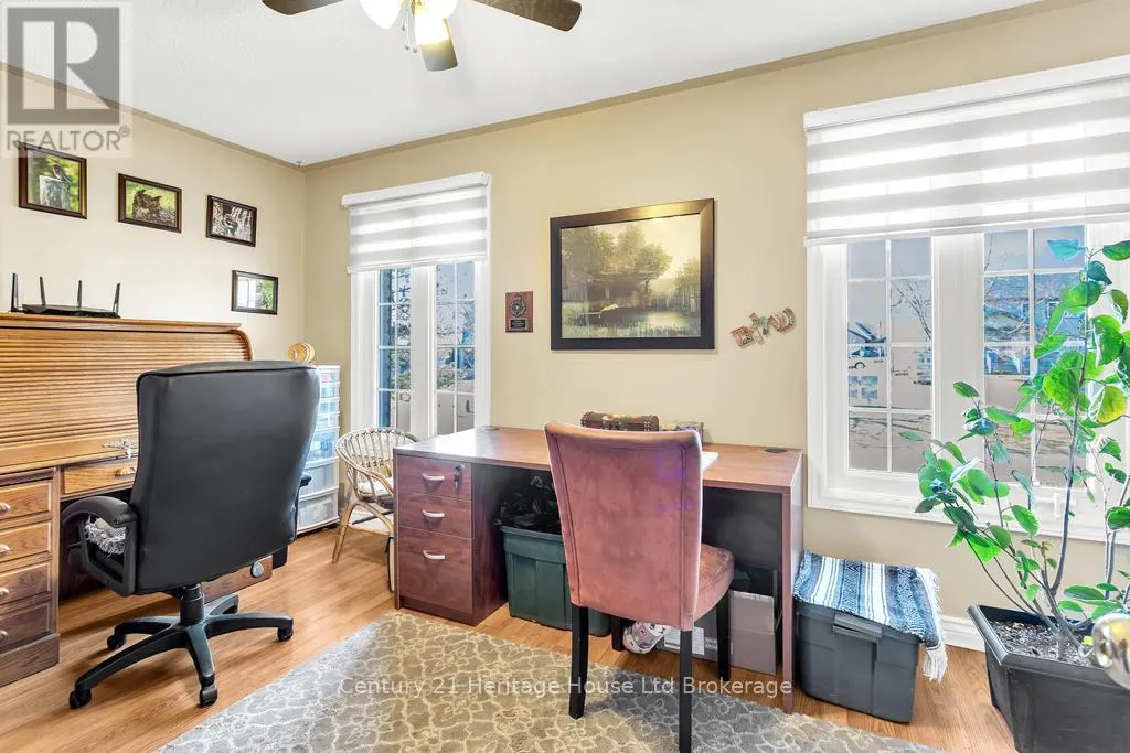 20 WOODCOCK DRIVE