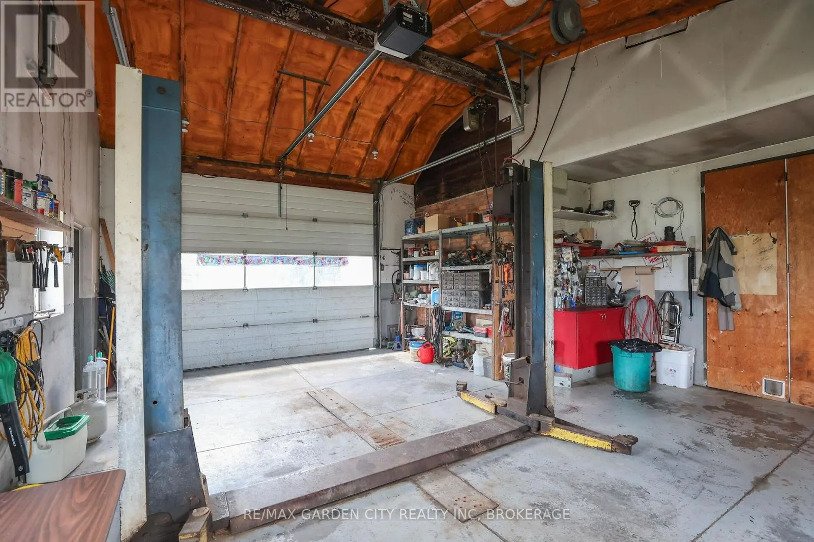 1951 KING STREET