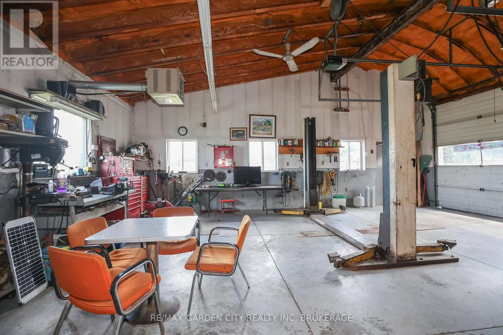 1951 KING STREET