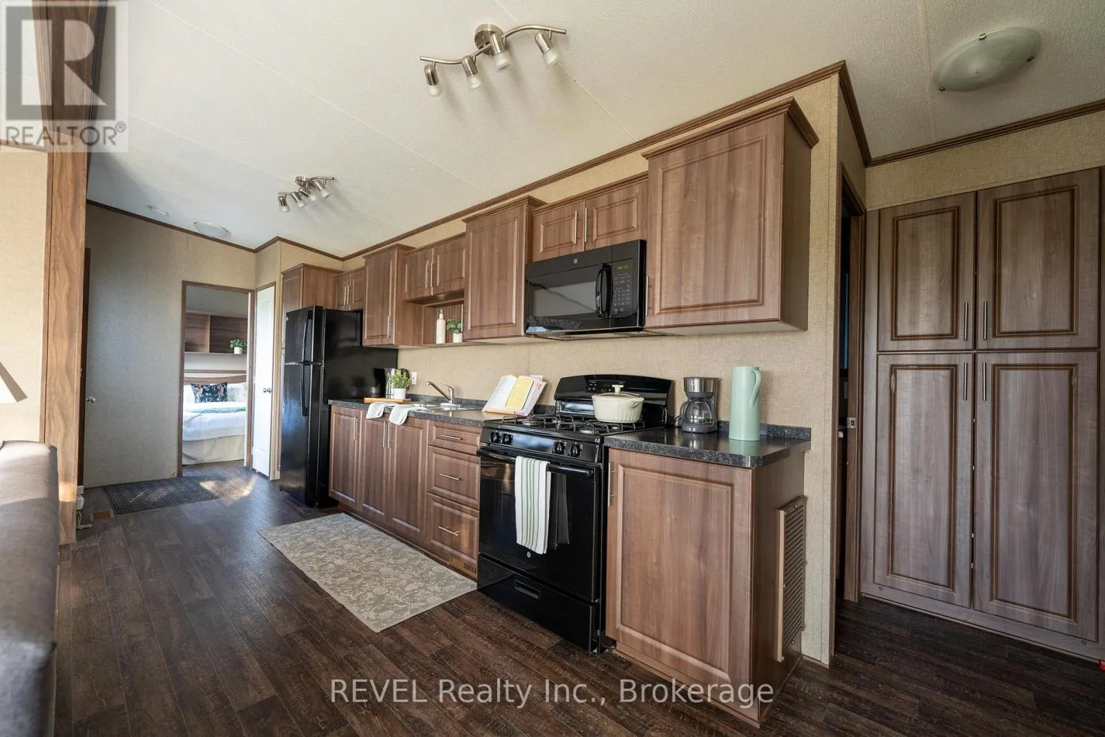 538 - 1501 LINE 8 ROAD, #538