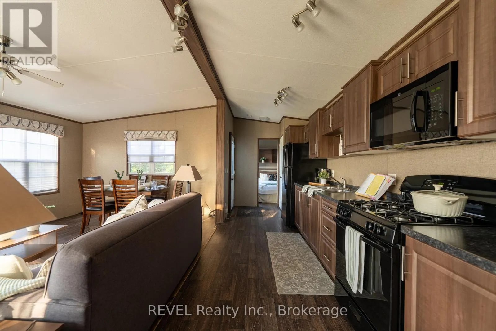 538 - 1501 LINE 8 ROAD, #538