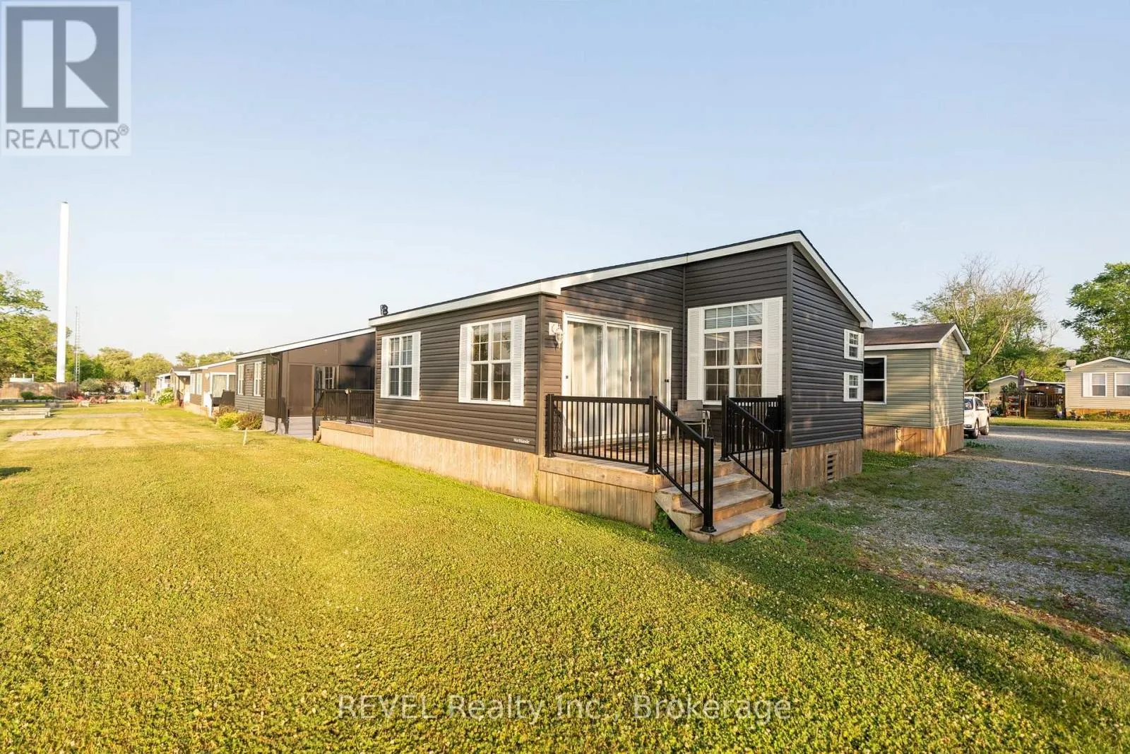 538 - 1501 LINE 8 ROAD, #538