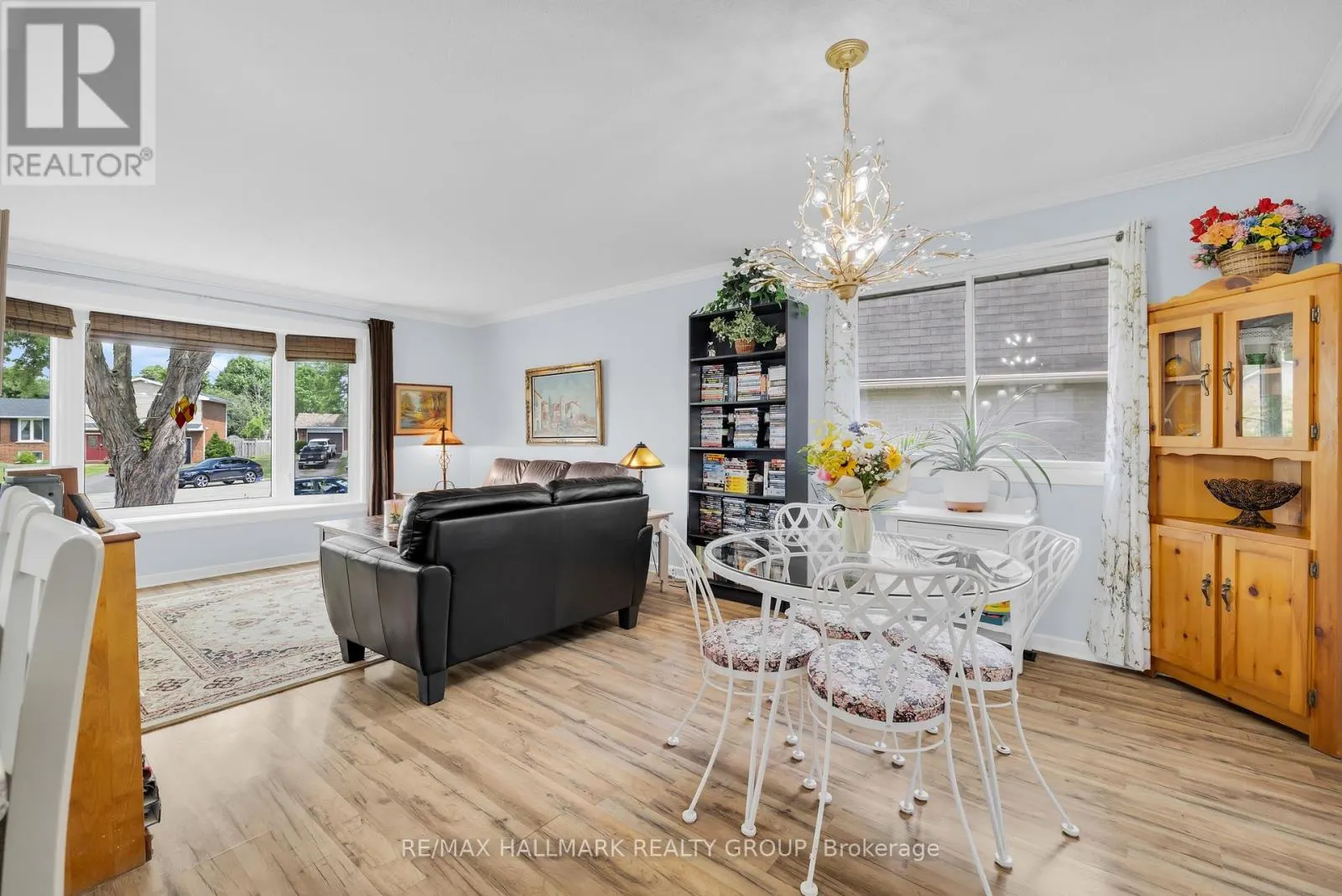 1182 QUEENSLAND PLACE