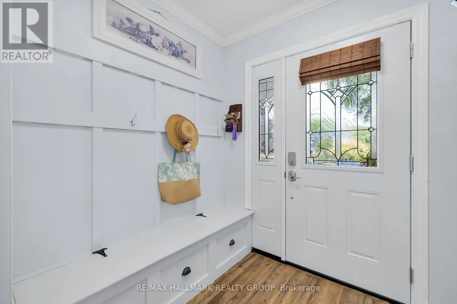1182 QUEENSLAND PLACE