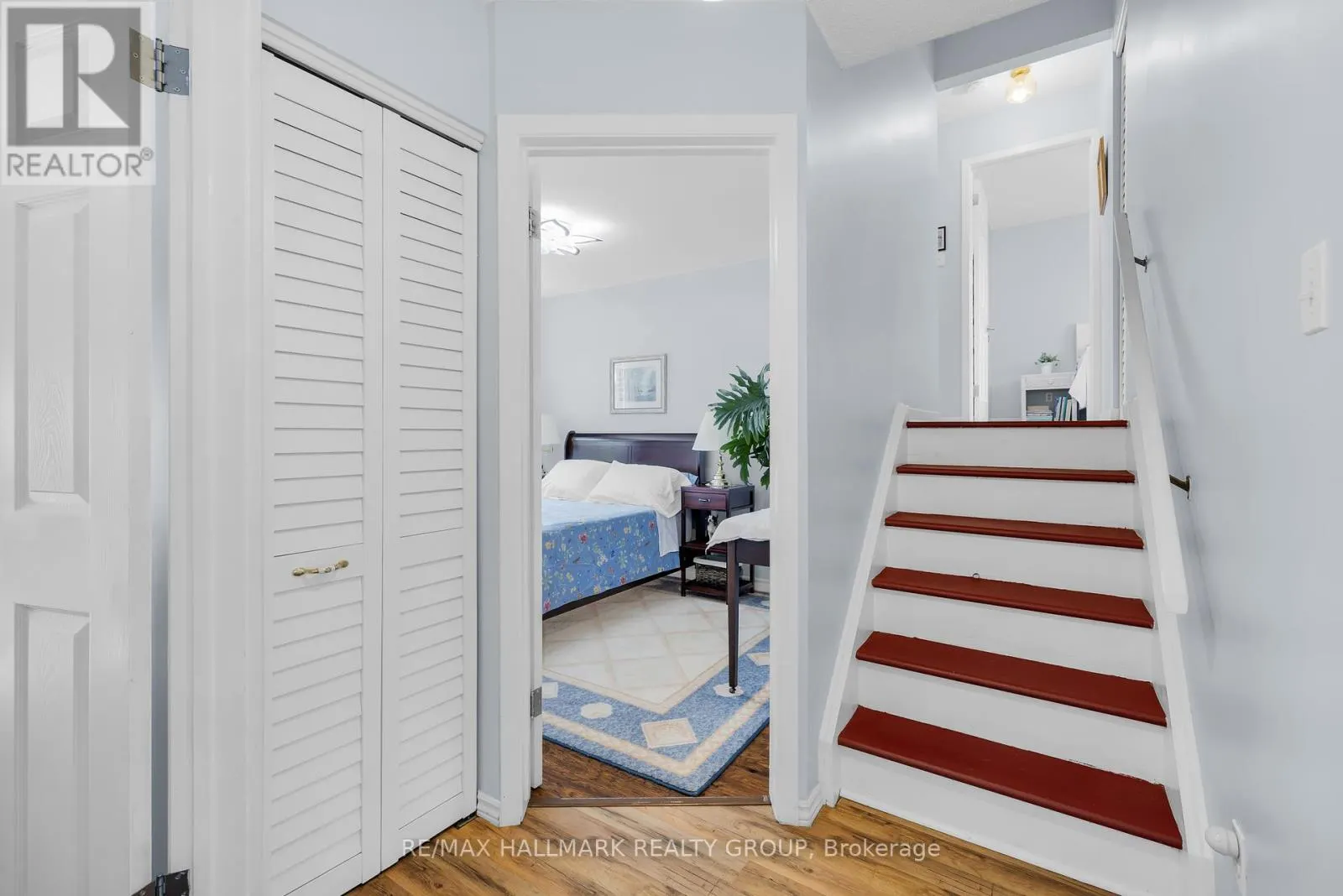 1182 QUEENSLAND PLACE