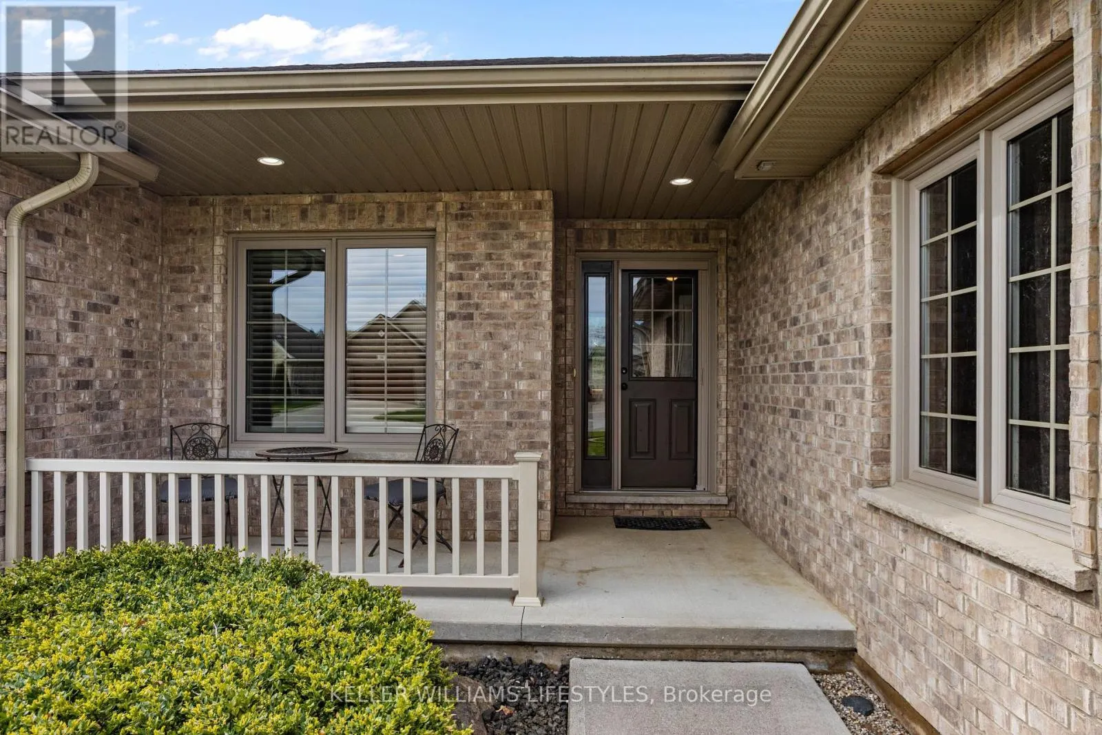 368 DARCY DRIVE