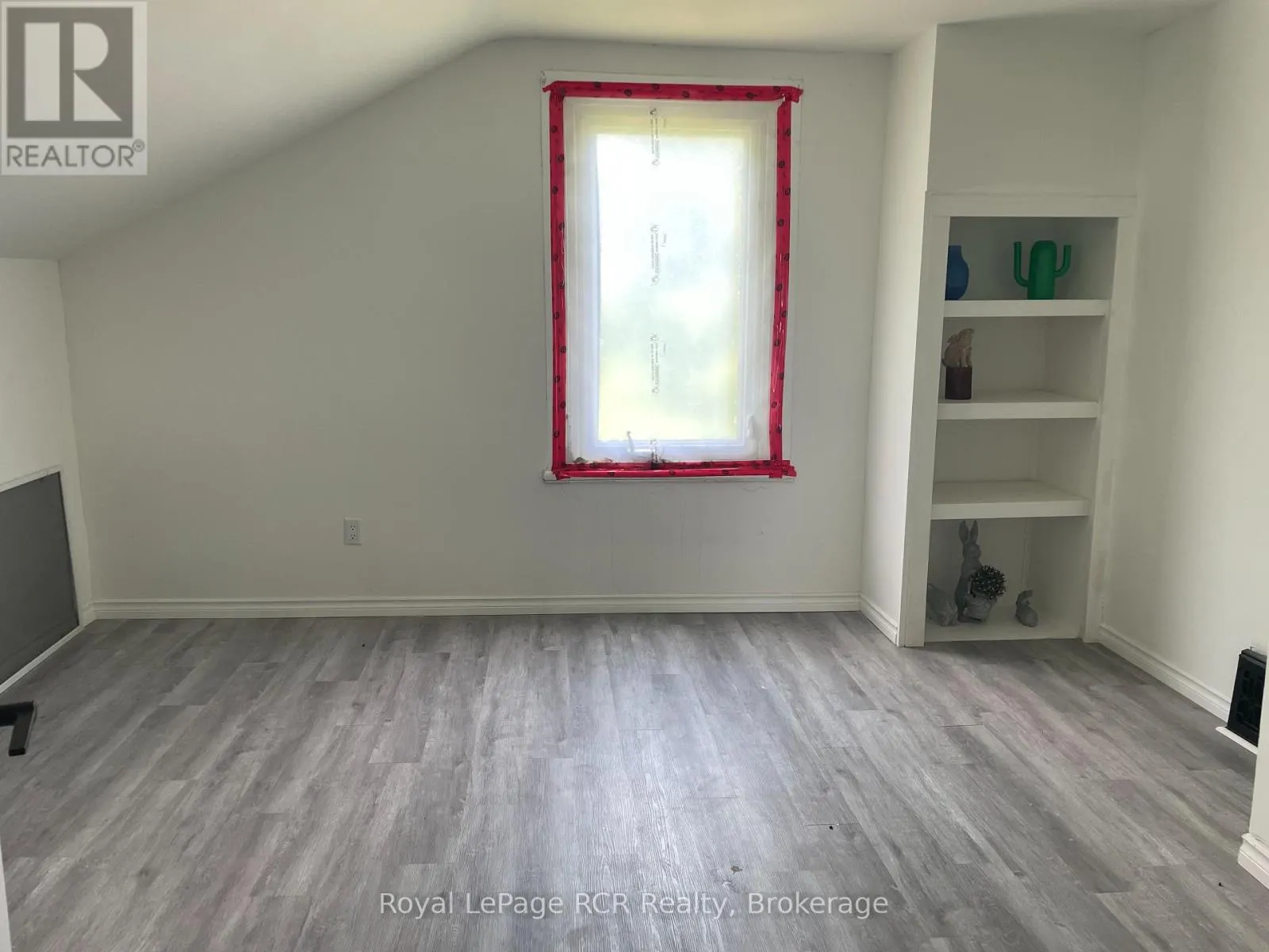 828254 MULMUR NOTTAWASAGA TOWNLINE
