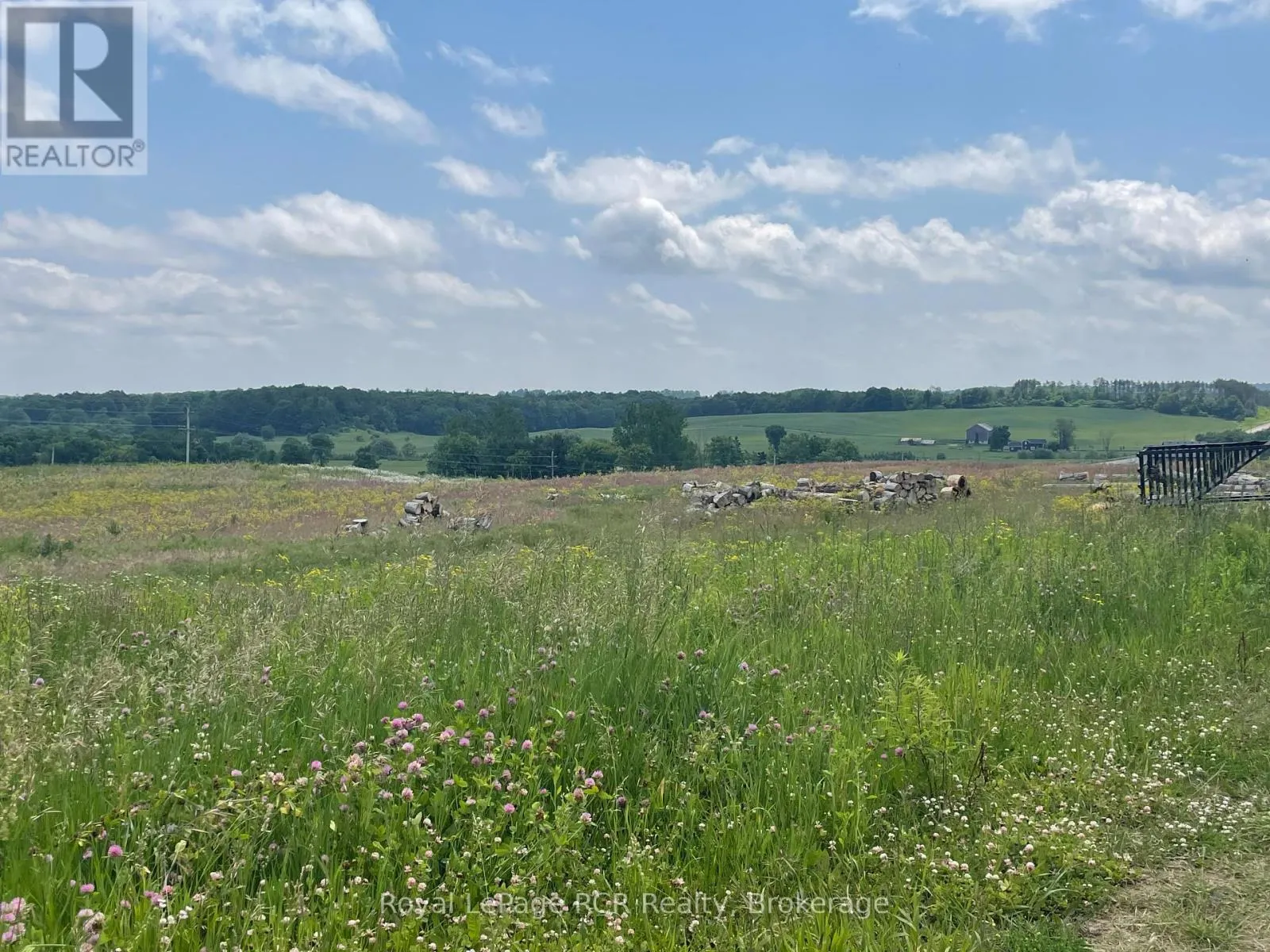 828254 MULMUR NOTTAWASAGA TOWNLINE