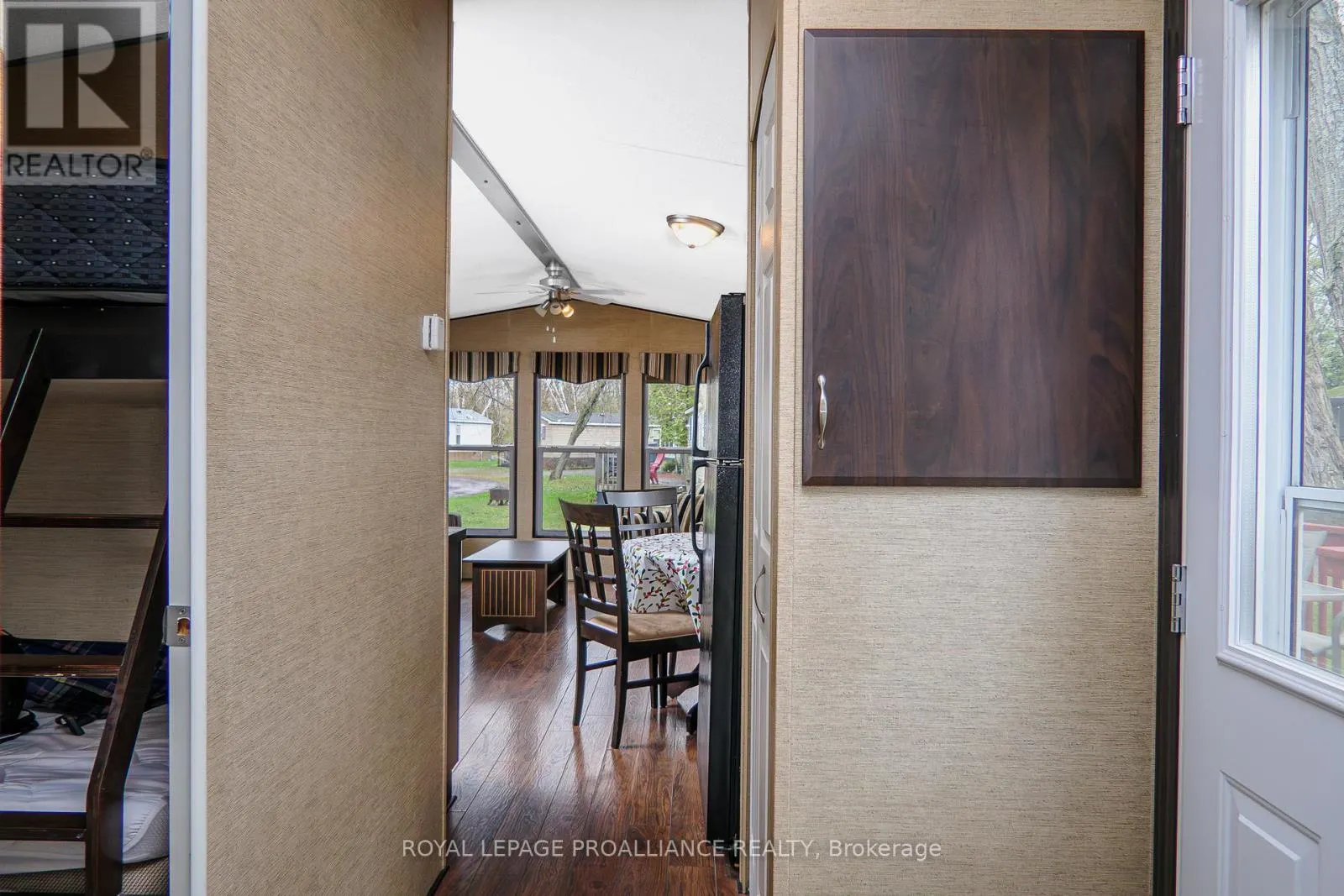 4 PARK MEADOW LANE - 486 COUNTY RD 18