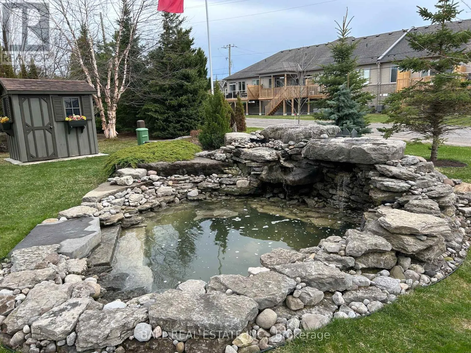 41 SOUTH HARBOUR DRIVE