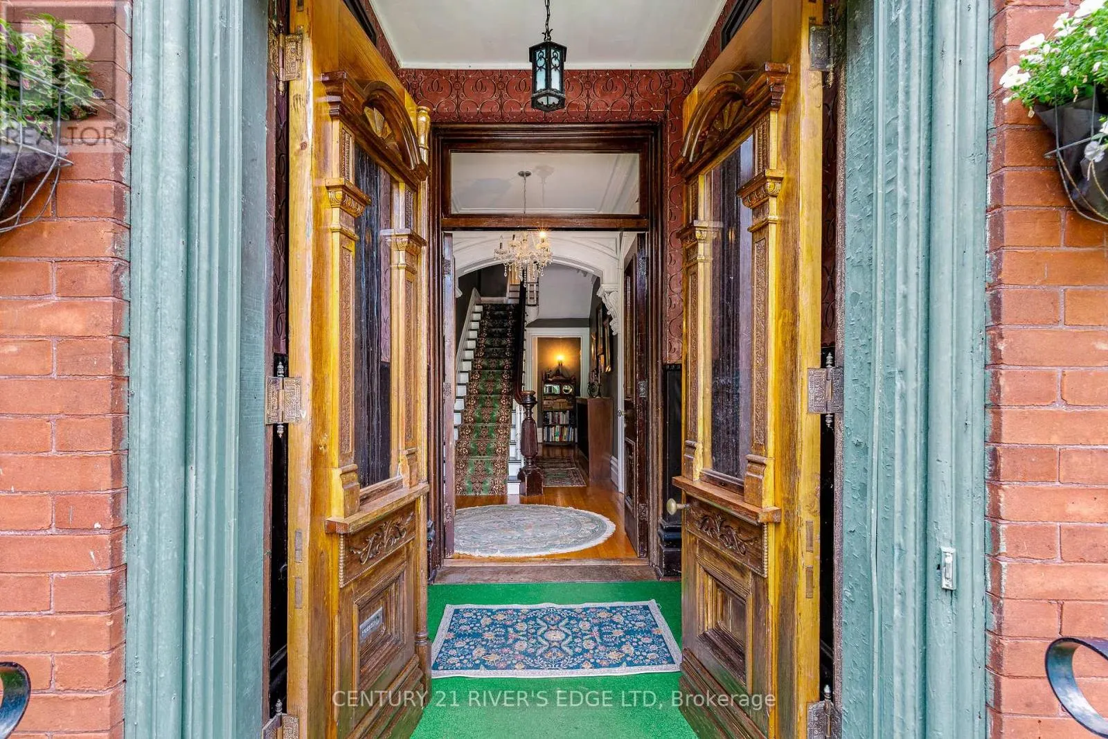 20 SHERWOOD STREET