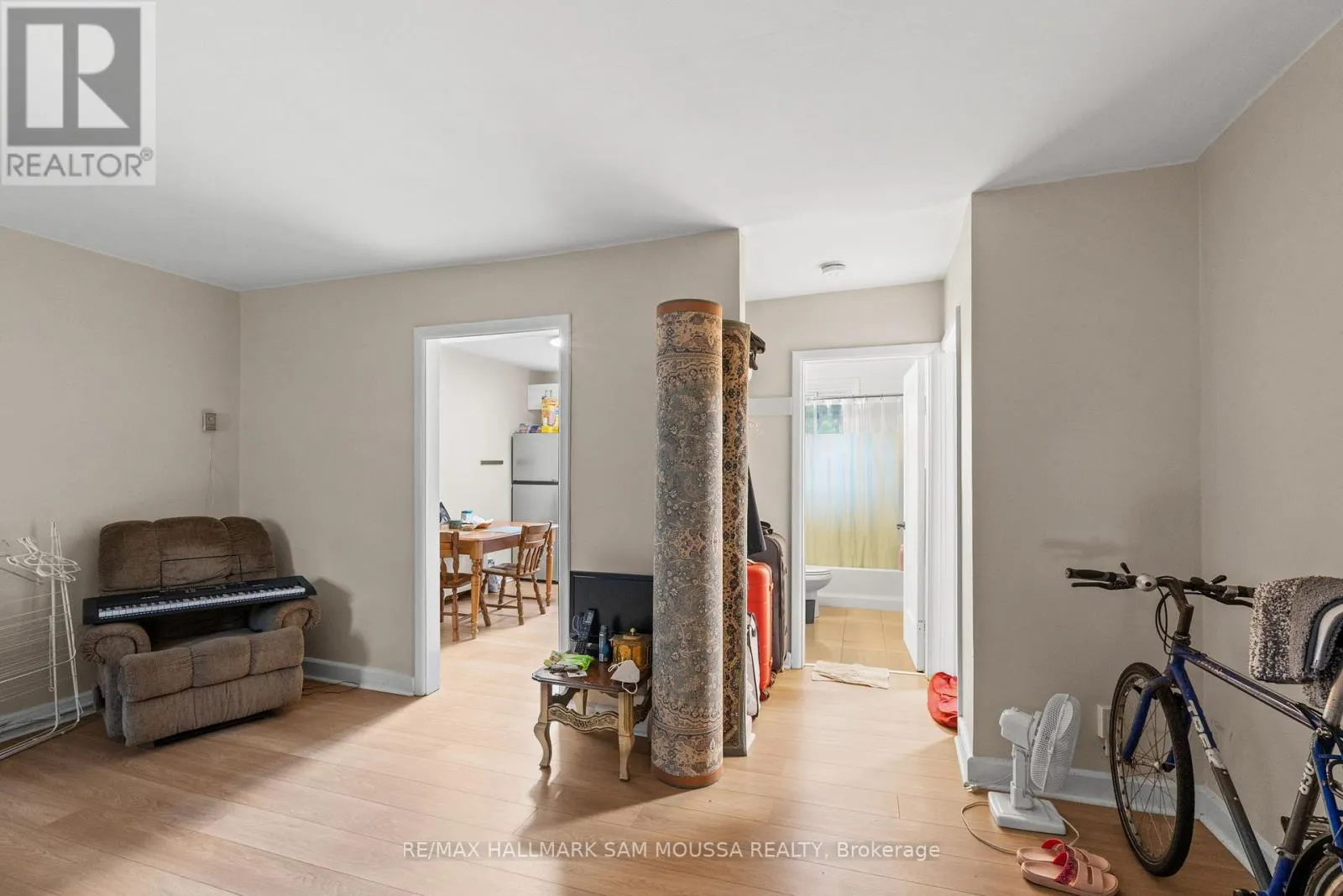 315 WAVERLEY STREET W