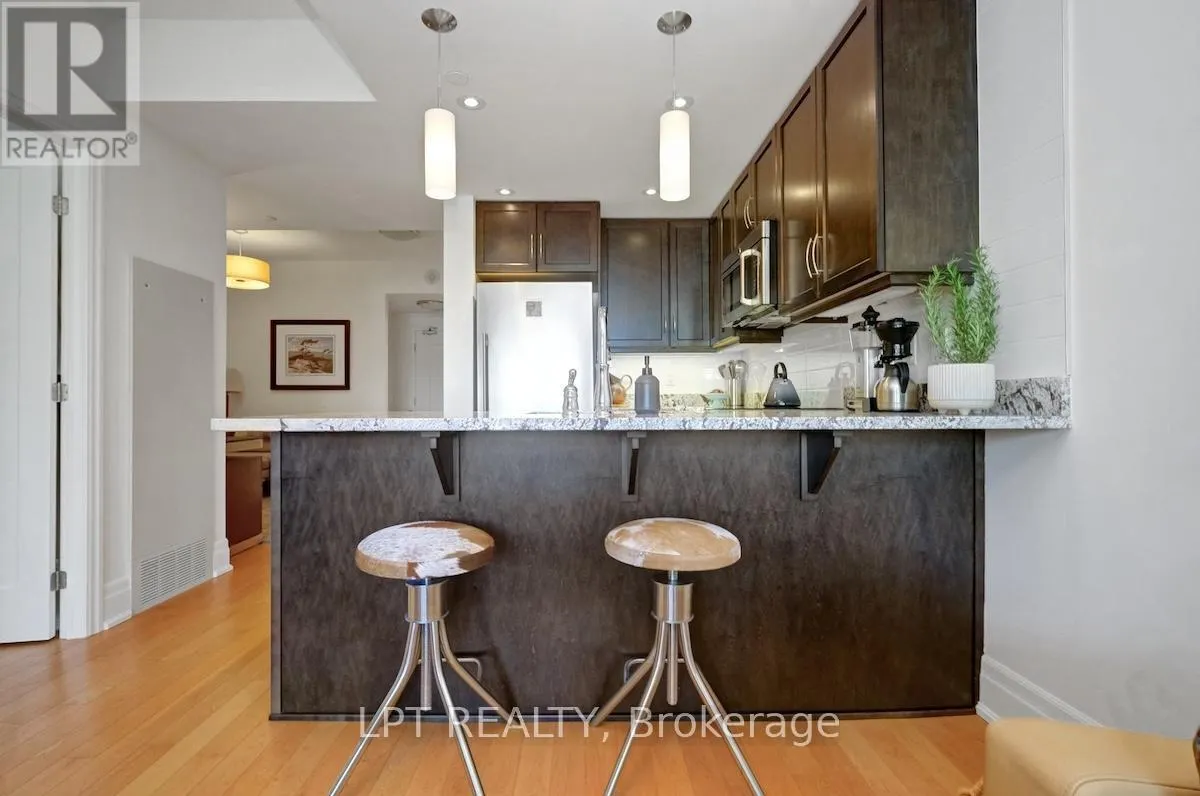 305 - 108 LISGAR STREET