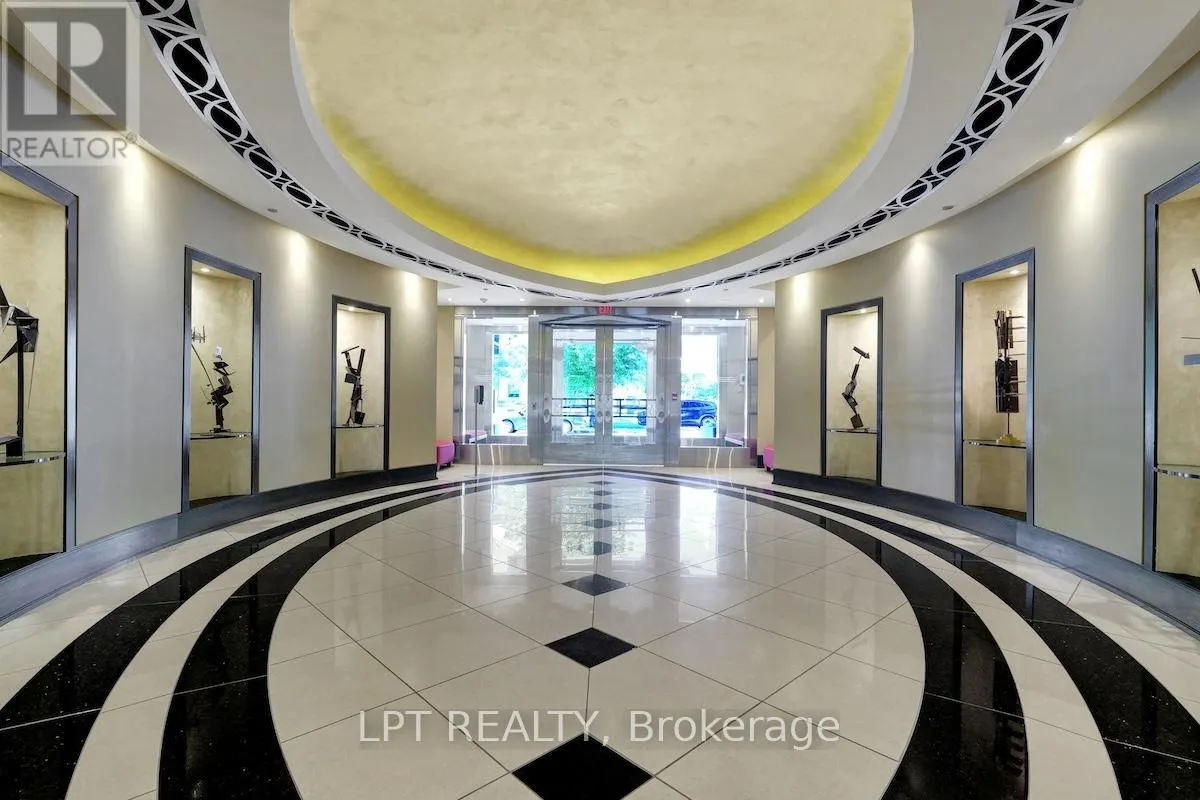 305 - 108 LISGAR STREET