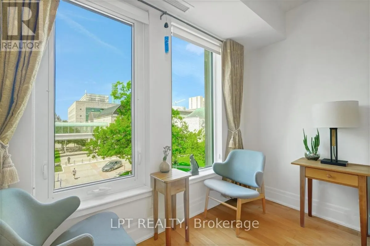 305 - 108 LISGAR STREET