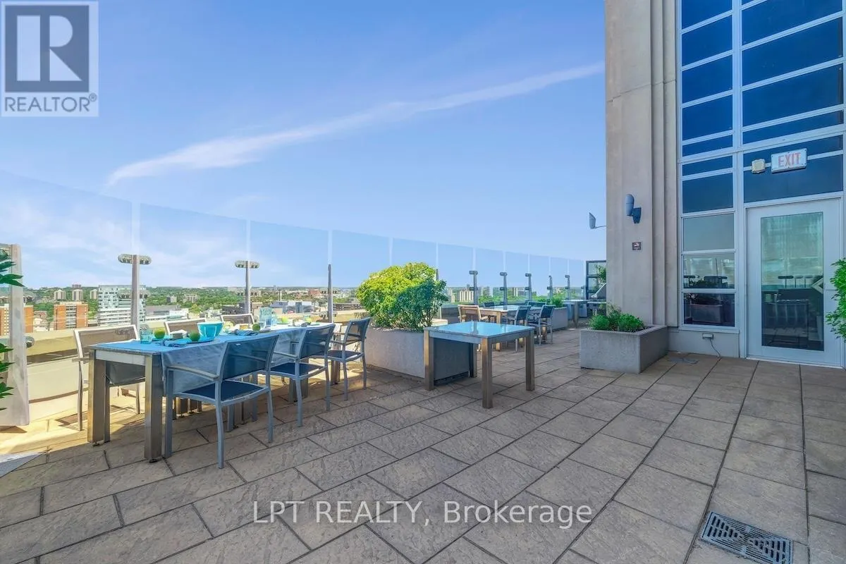 305 - 108 LISGAR STREET