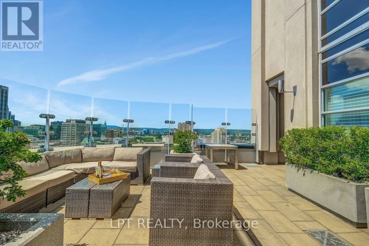 305 - 108 LISGAR STREET