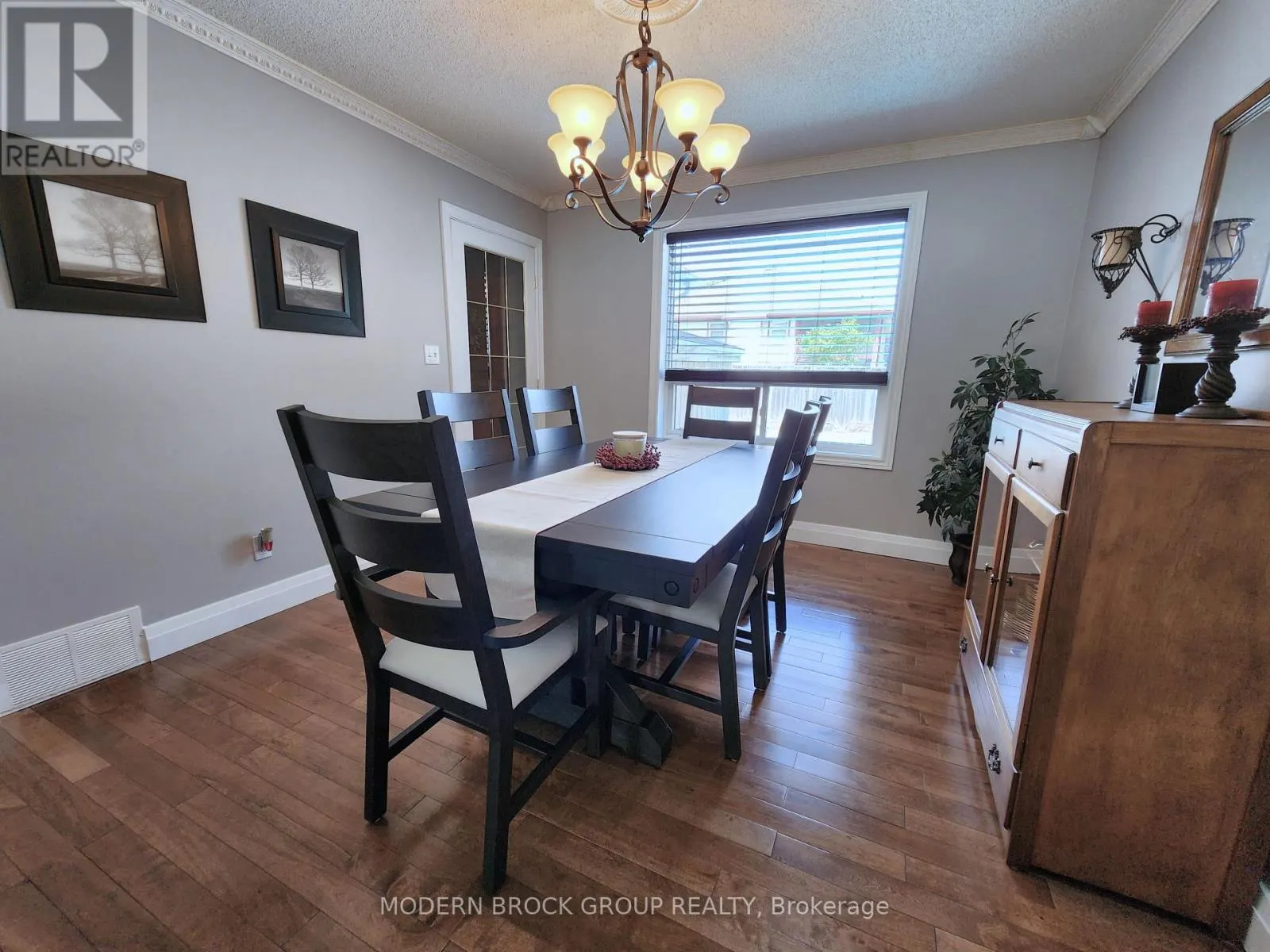408 PEARL STREET W