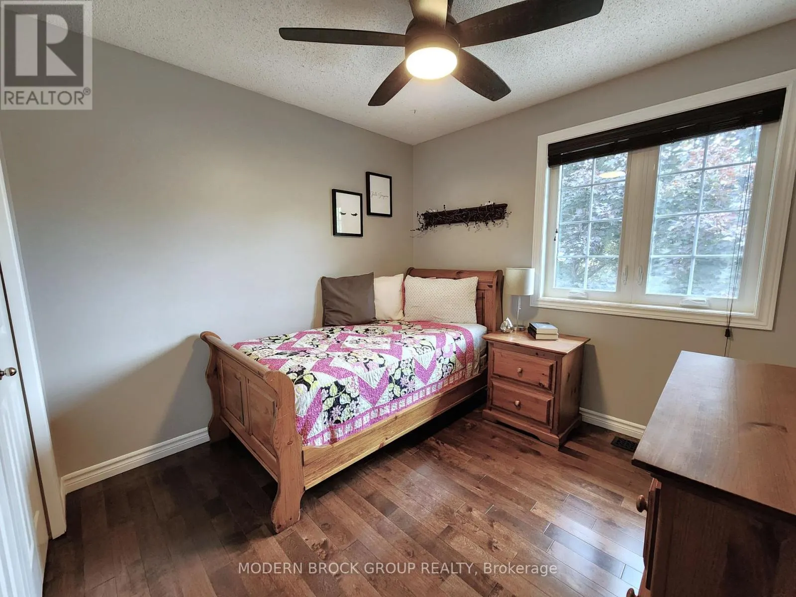 408 PEARL STREET W