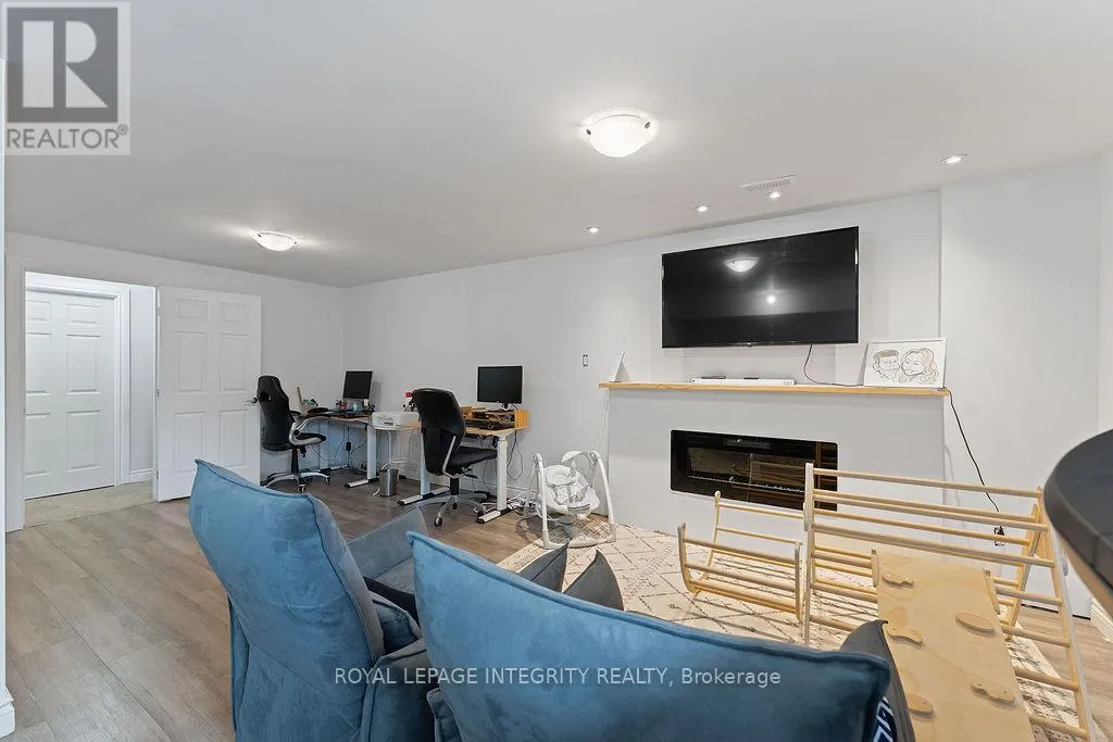 15 PEEVER PLACE