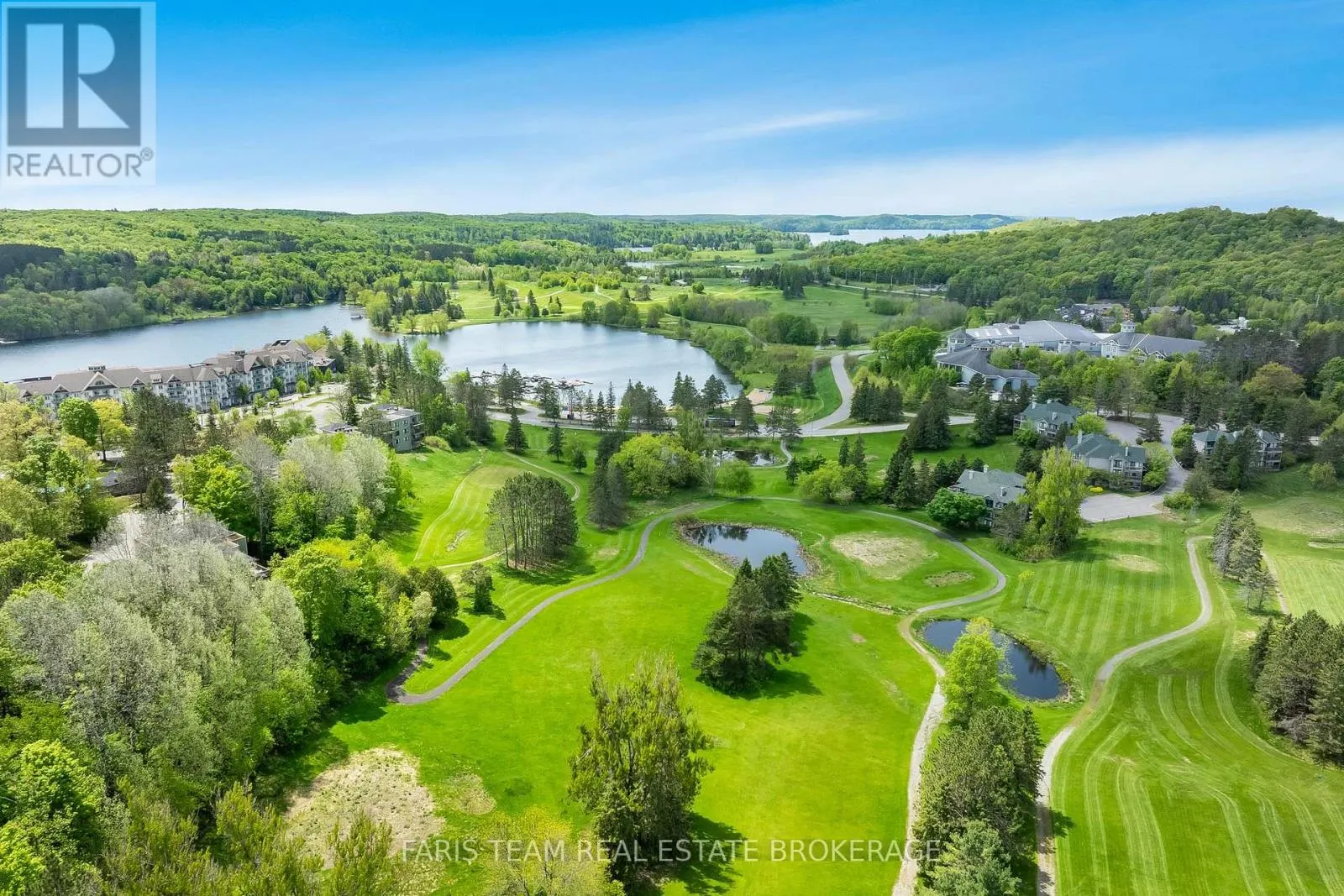 218 - 25 PEN LAKE POINT ROAD