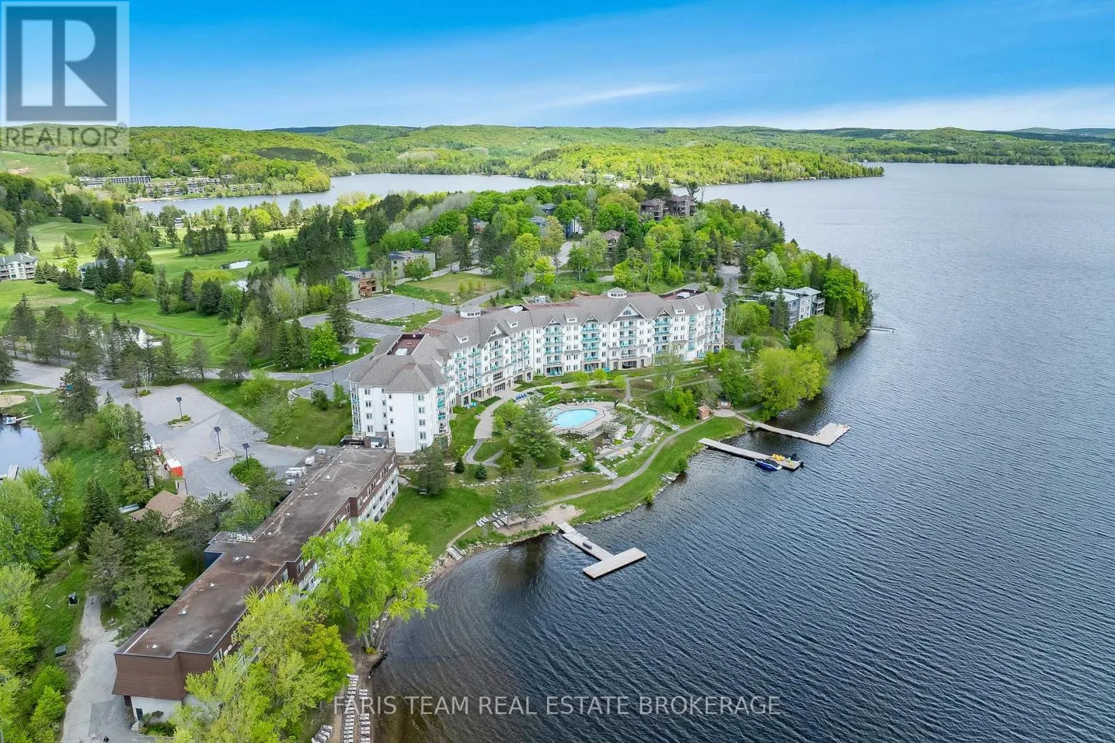 218 - 25 PEN LAKE POINT ROAD