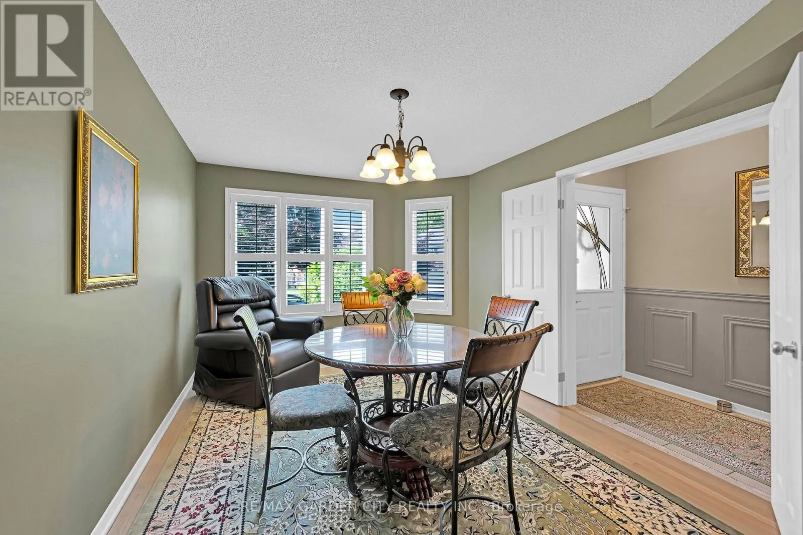 5126 ST. GEORGE DRIVE