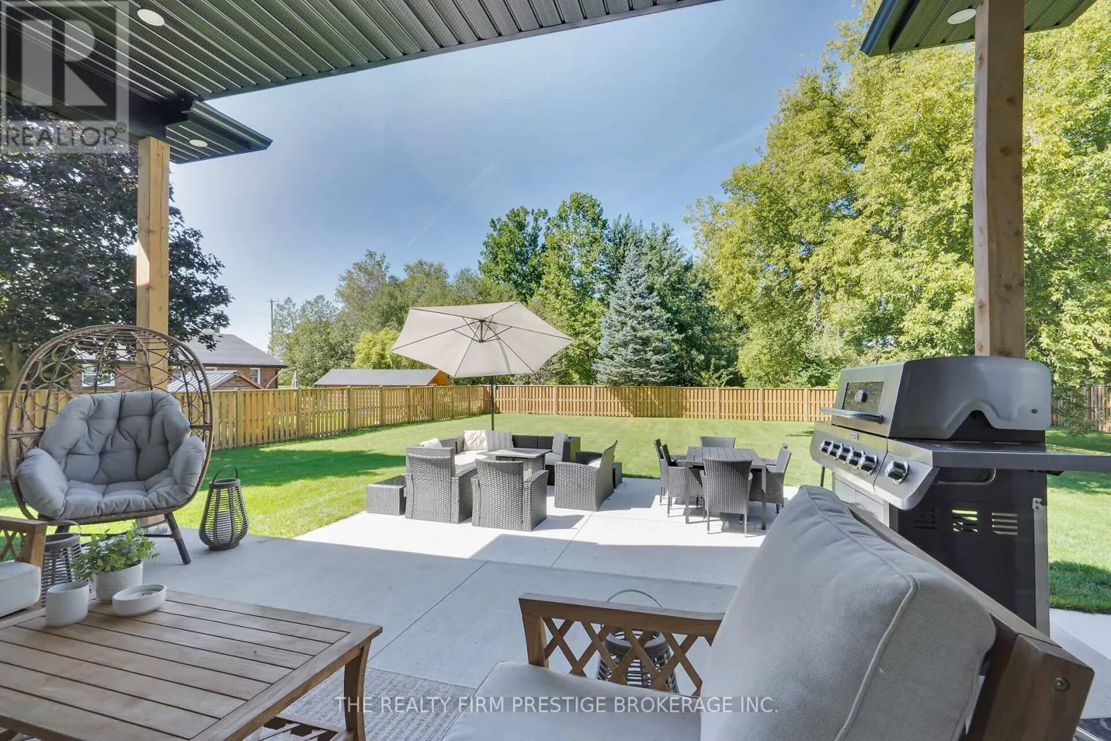 97 SIMCOE AVENUE