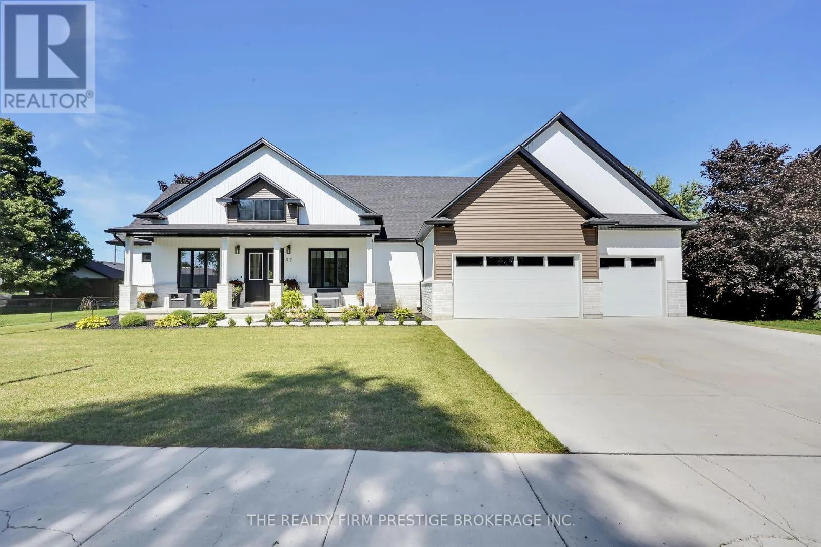 97 SIMCOE AVENUE