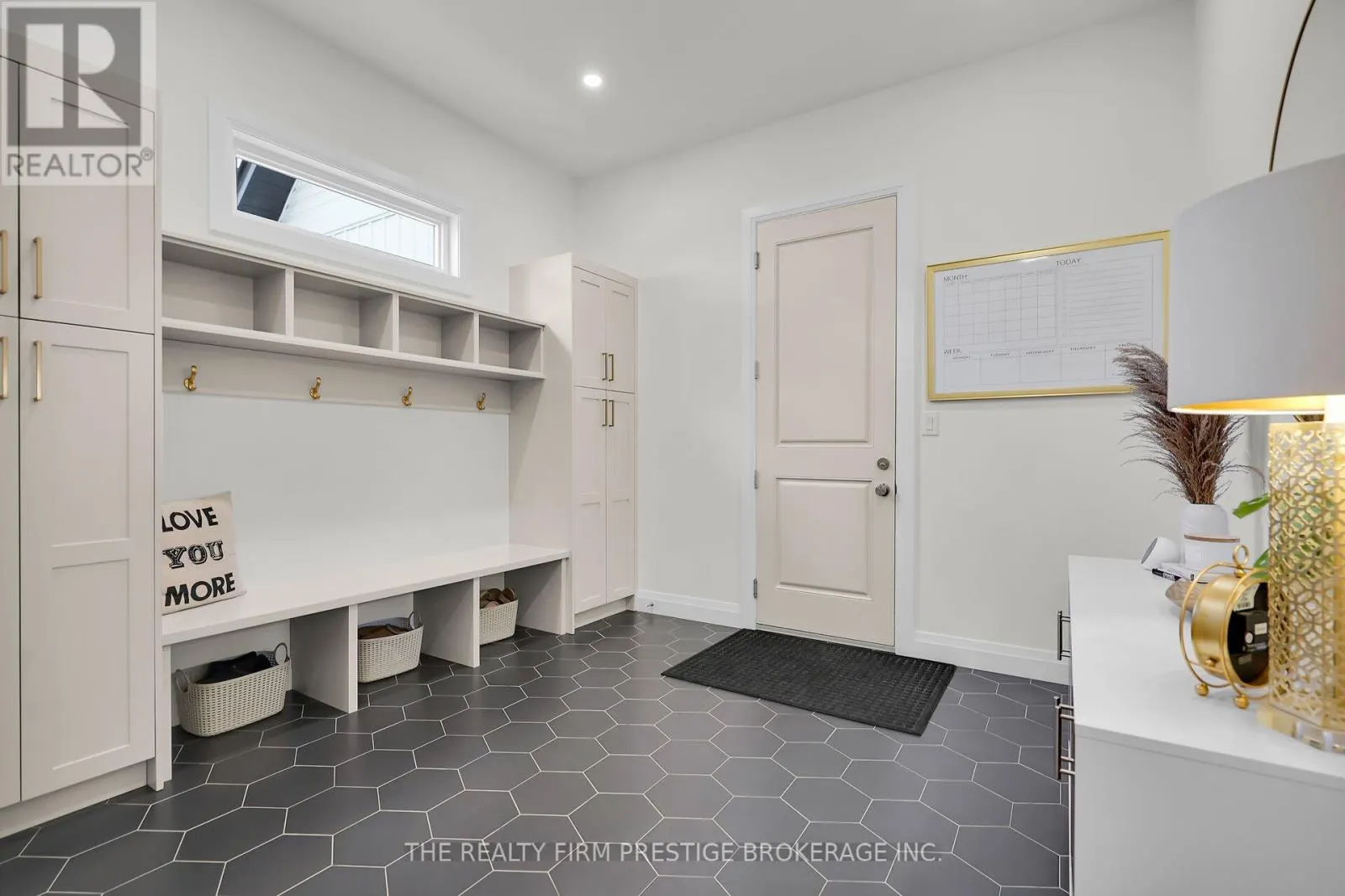 97 SIMCOE AVENUE