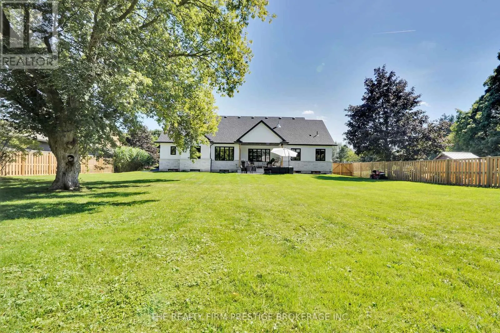 97 SIMCOE AVENUE