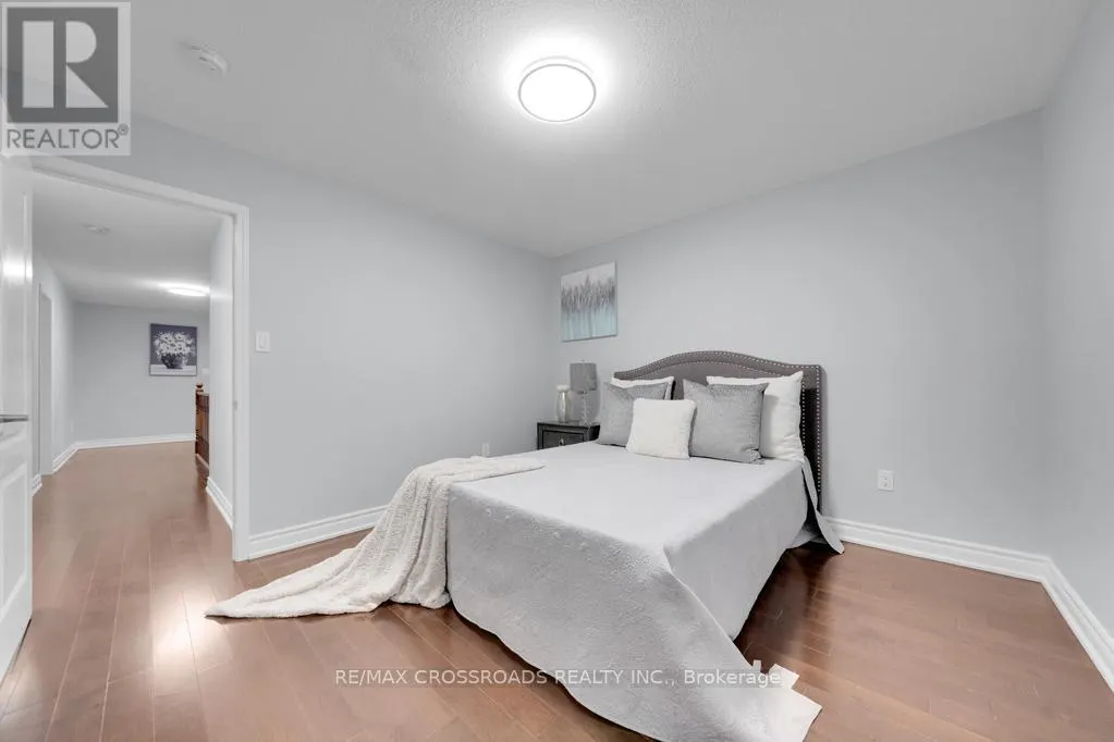 260 FALLING GREEN CRESCENT