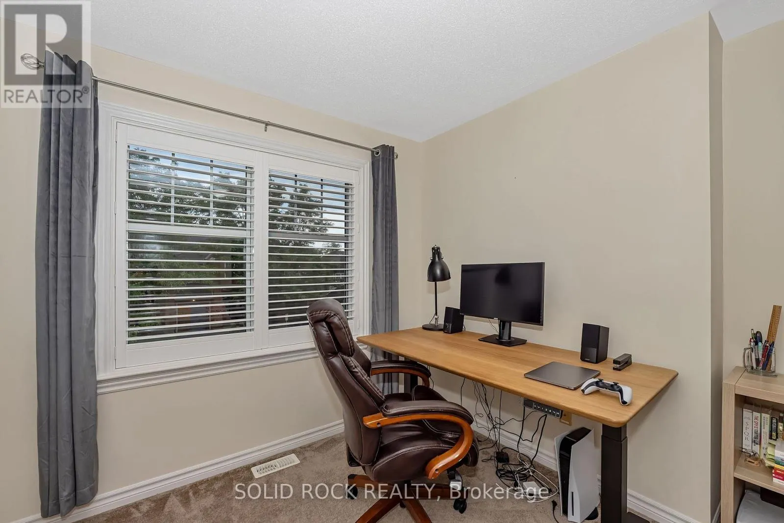 411 CACHE BAY CRESCENT E