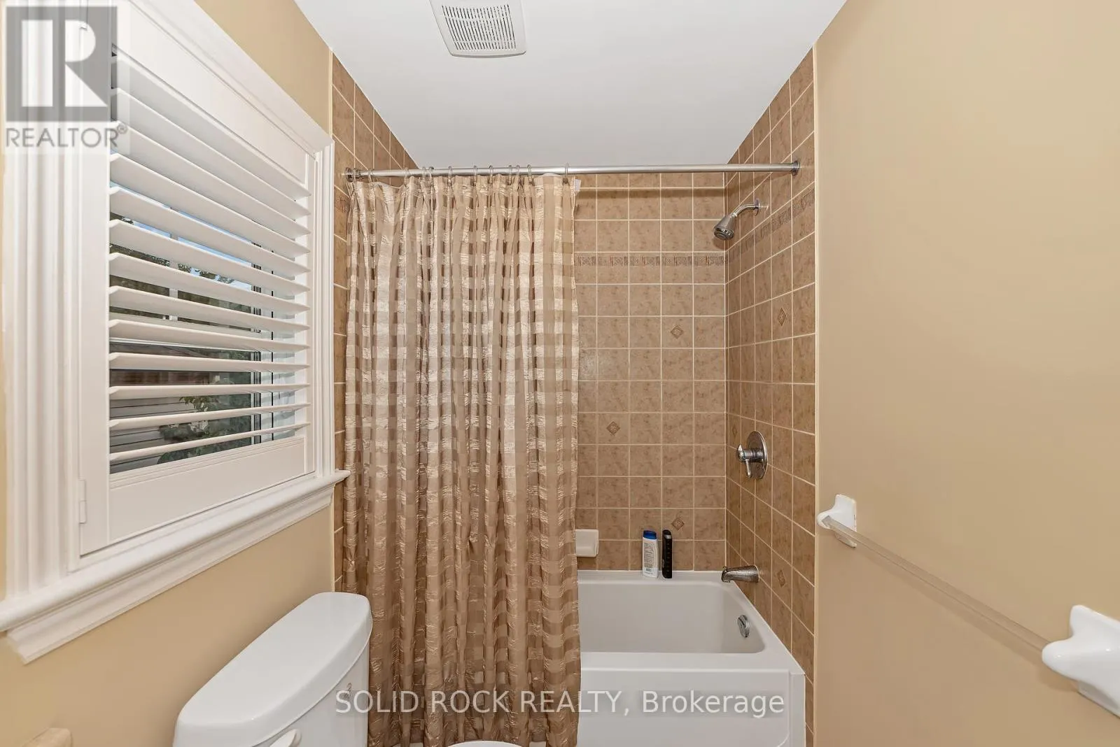411 CACHE BAY CRESCENT E