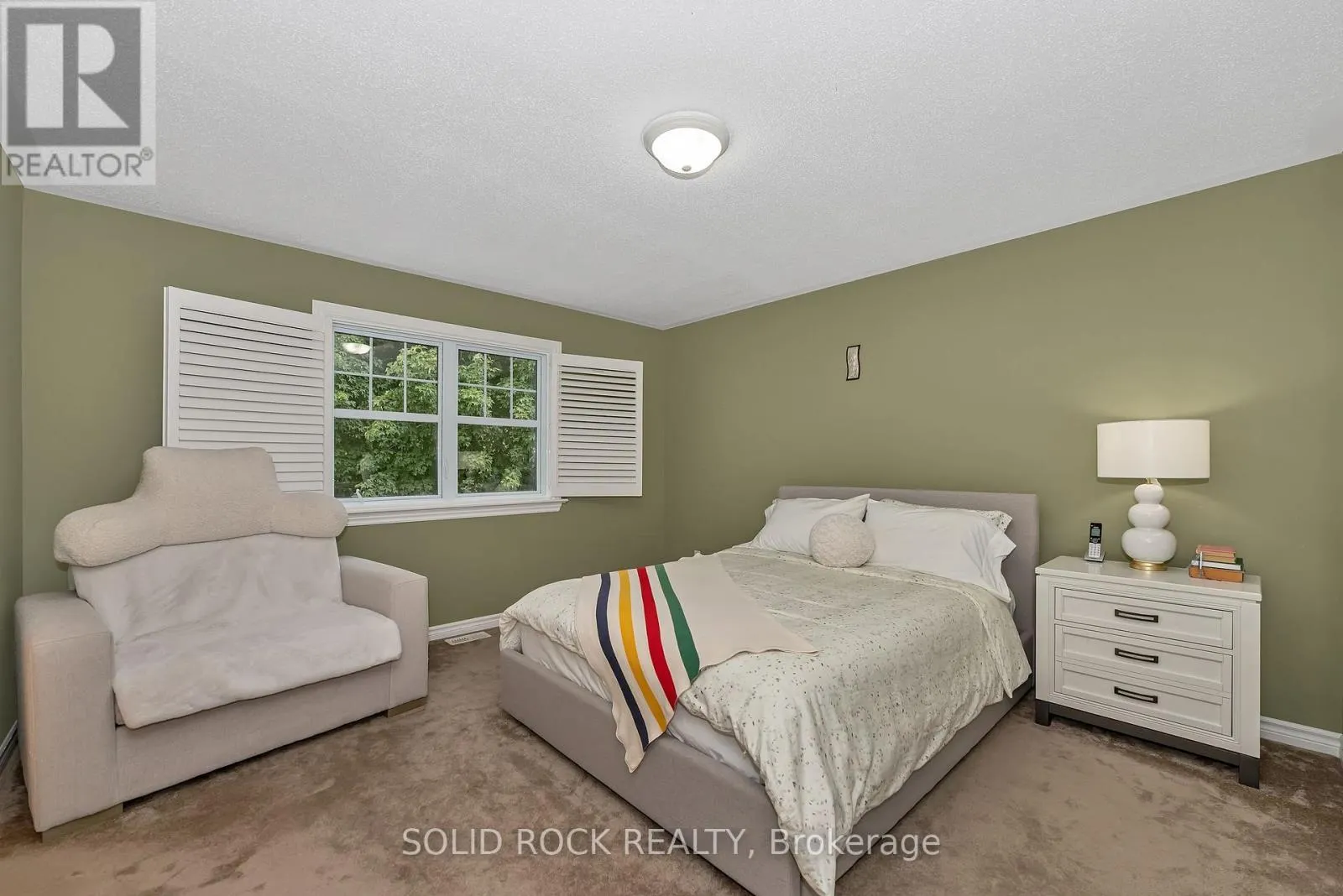 411 CACHE BAY CRESCENT E