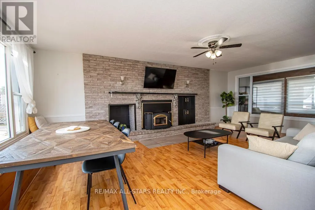 122 FENELON DRIVE