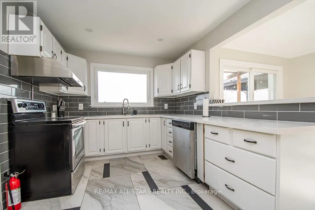 122 FENELON DRIVE
