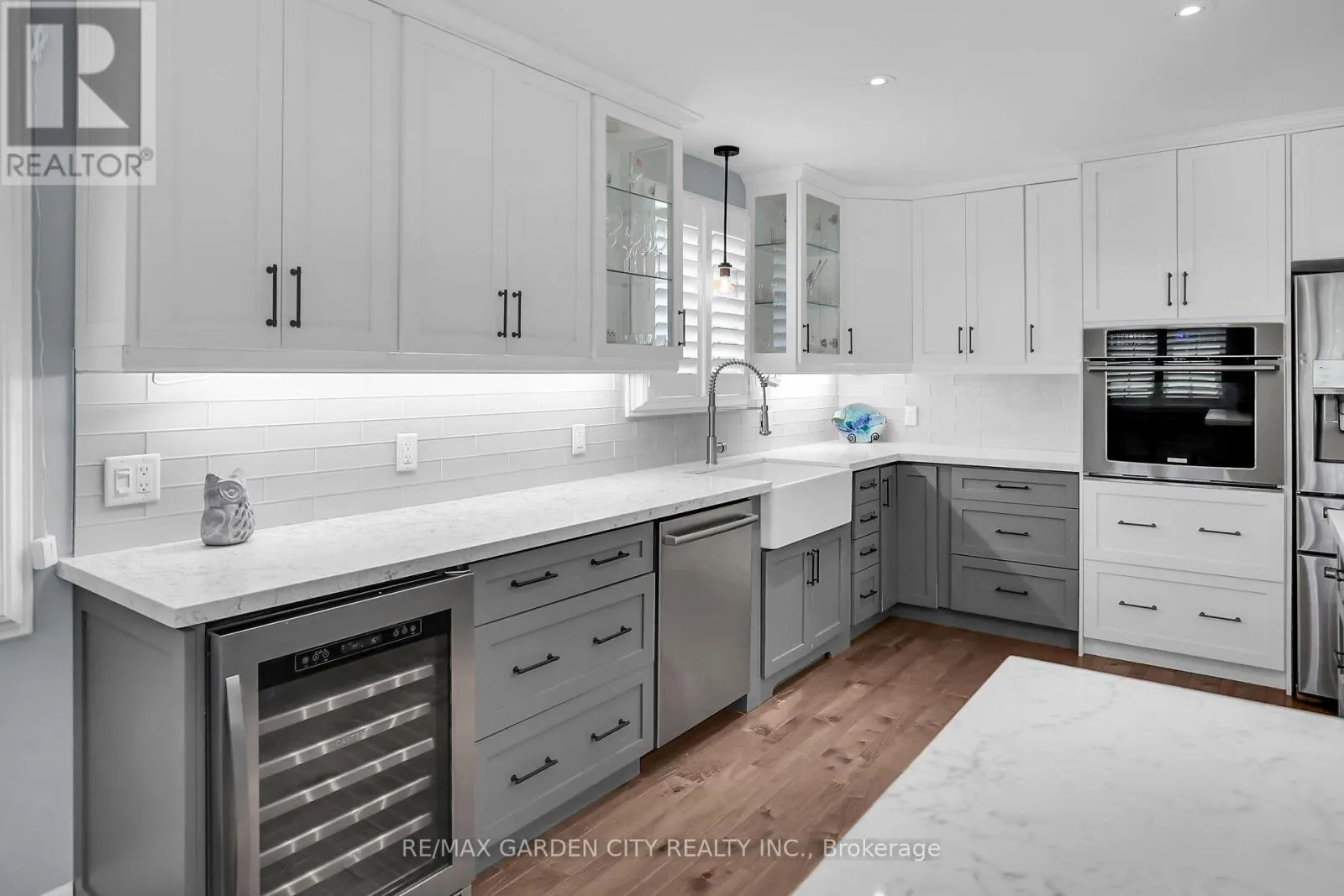 329 CENTRAL AVENUE