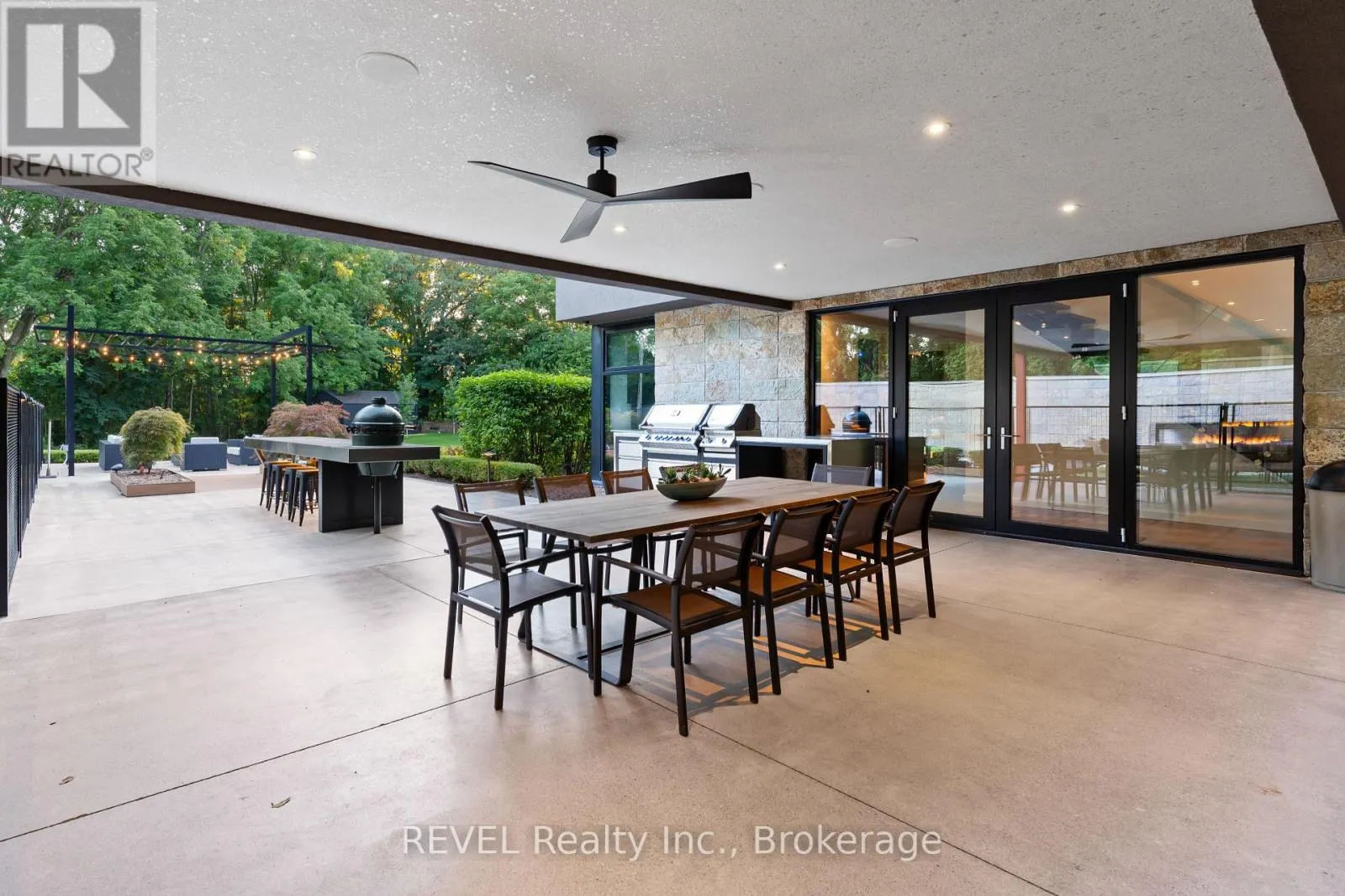 250 CANBORO ROAD