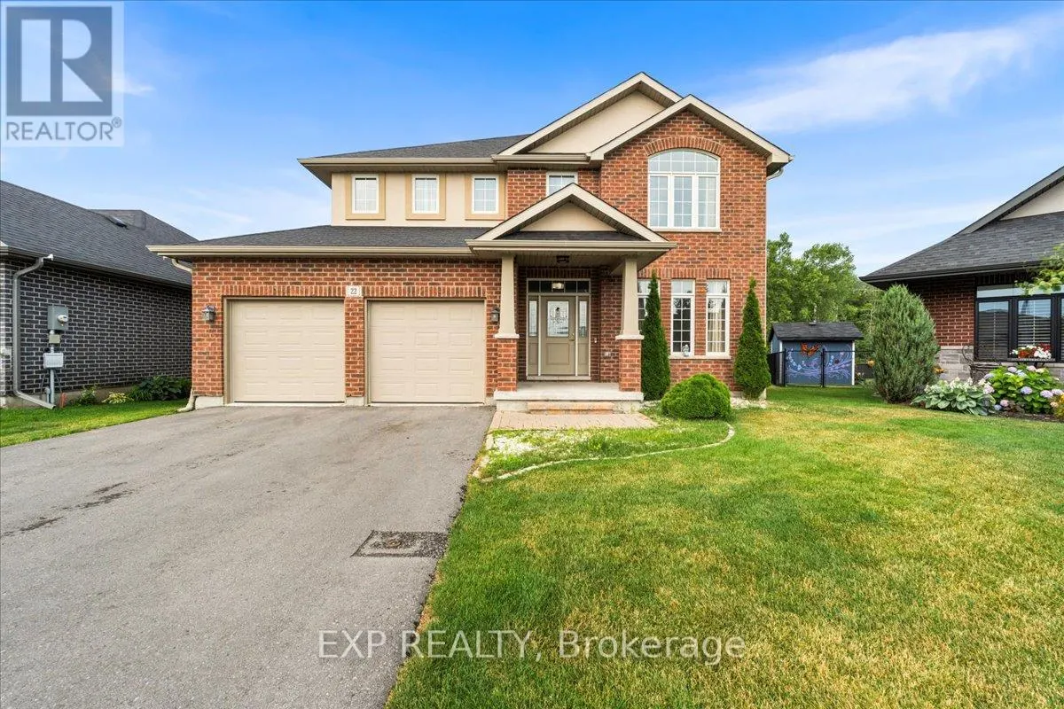 22 FARMINGTON CRESCENT