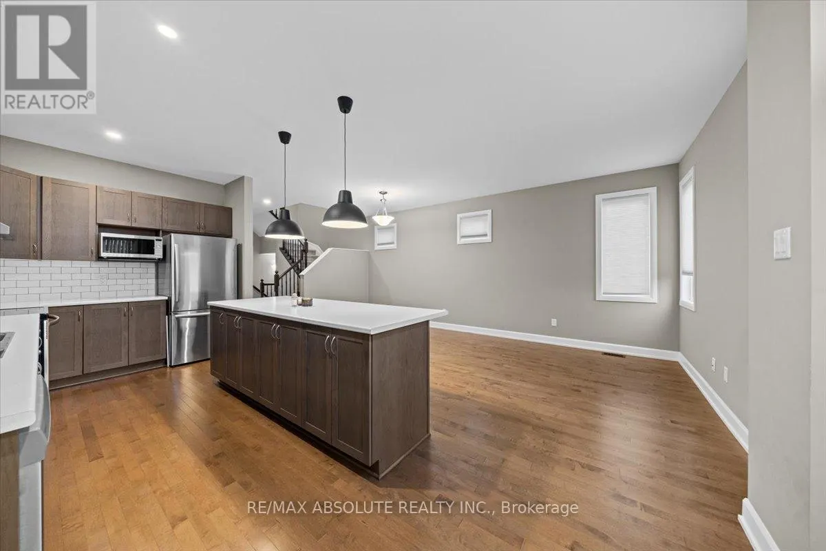 169 BANDELIER WAY